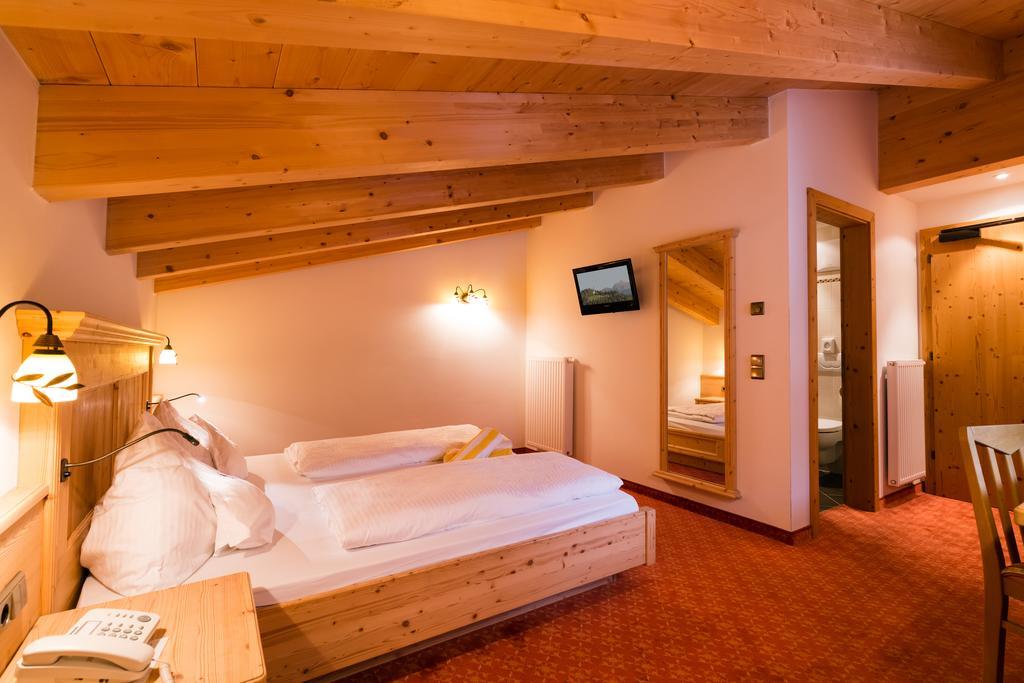 Hotel Schneeberg Family Spa Resort Ridanna Pokój zdjęcie