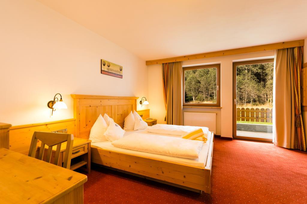 Hotel Schneeberg Family Spa Resort Ridanna Pokój zdjęcie